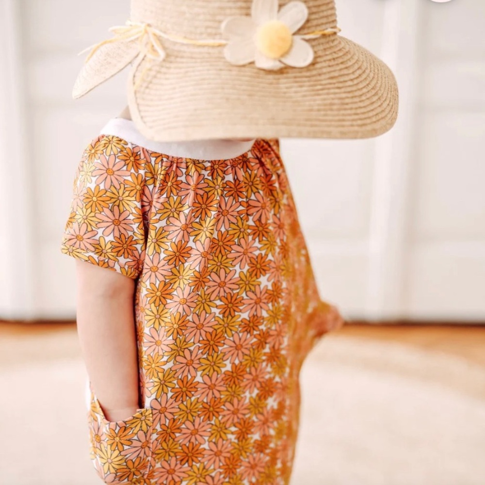Smiley face daisy dress for baby/toddler girls